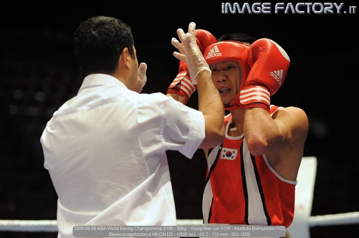 2009-09-06 AIBA World Boxing Championship 0160 - 69kg - Young Man Jun KOR - Asadullo Boimurodov KGZ